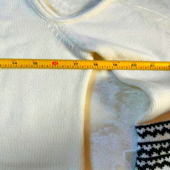 Venus Cold Shoulder Turtleneck Sweater Womens Bell Sleeves w/Fringe Ivory Size S - Picture 4 of 8